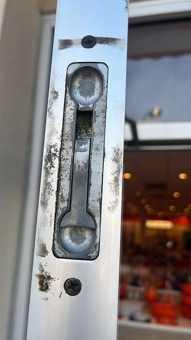 double exit door panic bar 01