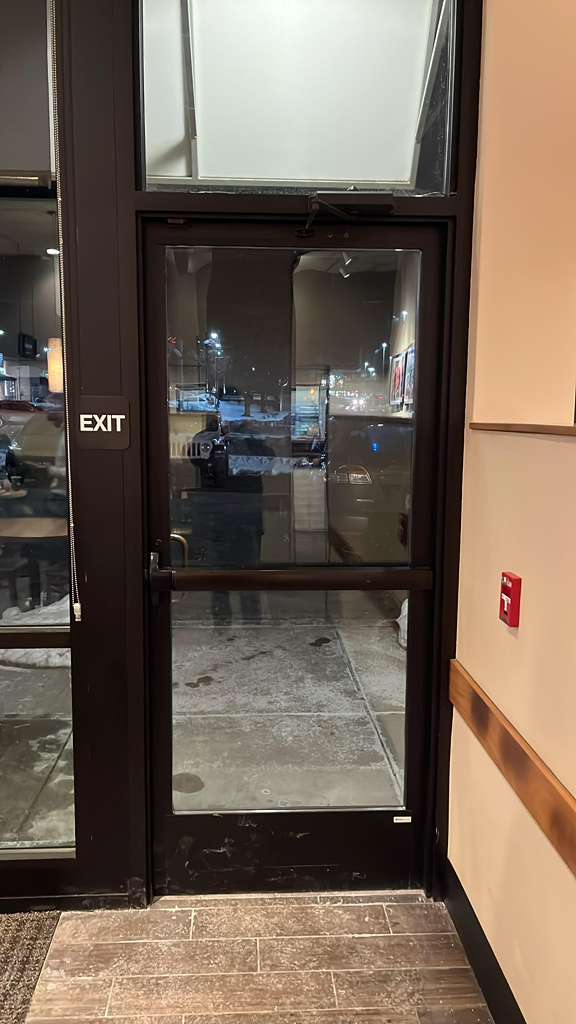 glass door repair vertical
